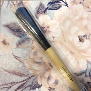 Bobbi Brown Powder brush Last One!